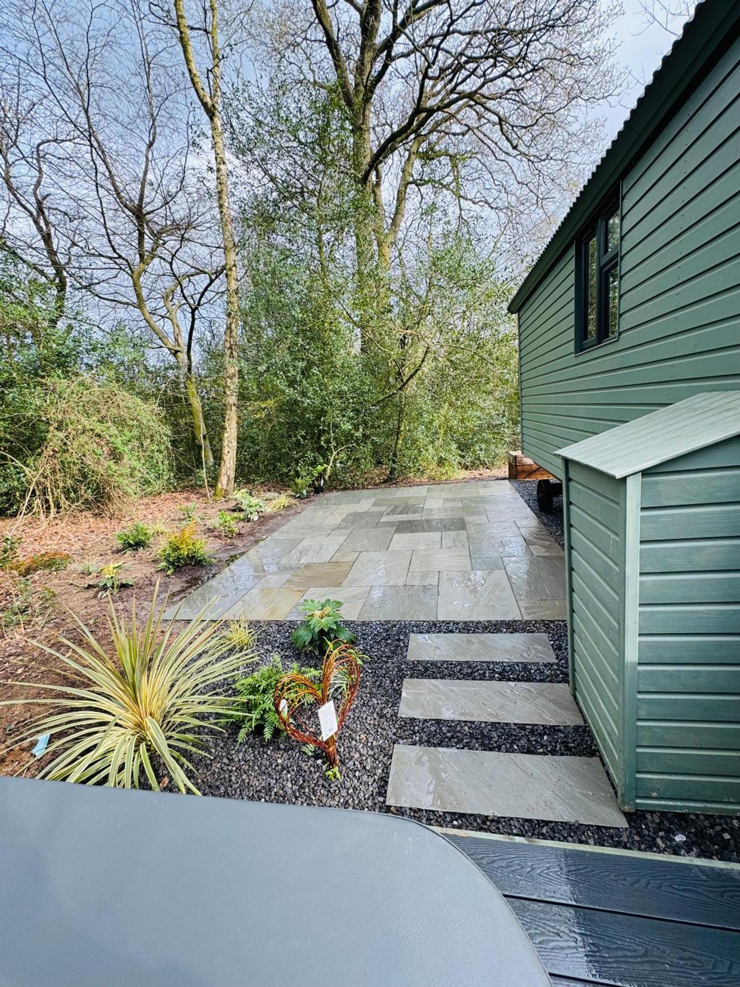 Southfield Shepards Huts Hotel Durham Exterior photo